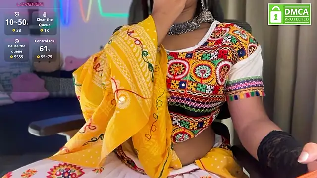 blissful-zovi ওয়েবক্যাম শো