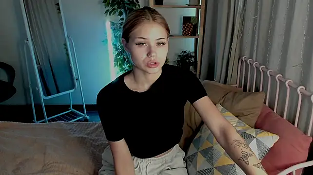 BabySunsh1ne_'s Live XXX Chat