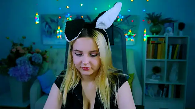 AliceSilvia_'s Live XXX Chat