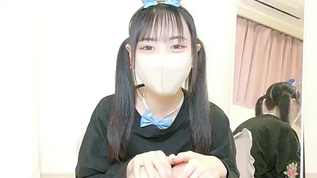 mirumiru_37564's Live Chat Room