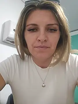 Bianca_Ella – webcam-show