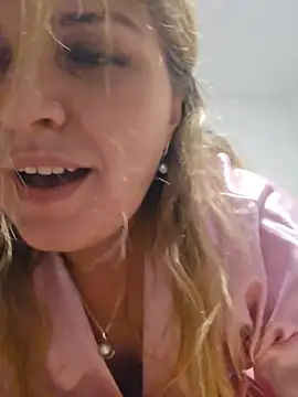 Bianca_Ella Chat XXX in diretta