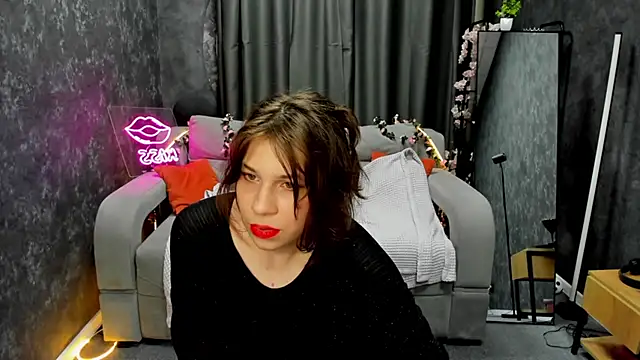 Na_AriiのライブXXXチャット