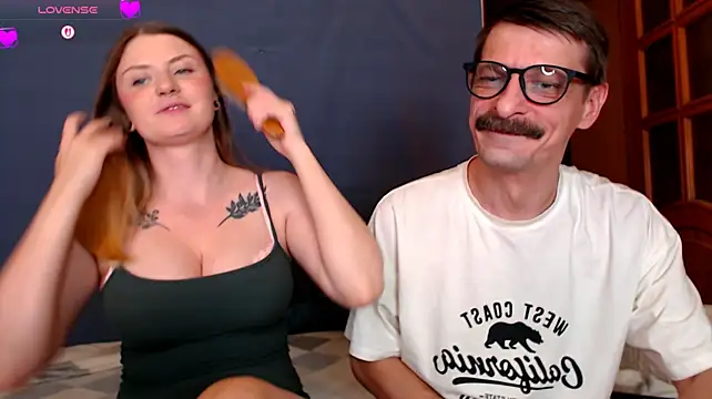 CozyCurves Webcamshow