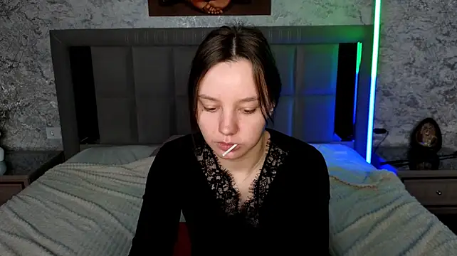 lolytaberryy's Webcam Show
