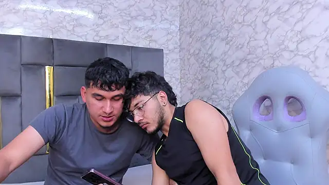 MAISON_ONYX webcam show