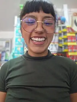 Cute_hollywood1 Шоу с уебкамера