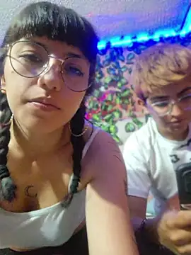 הופעת וובקאם של Cute_hollywood1