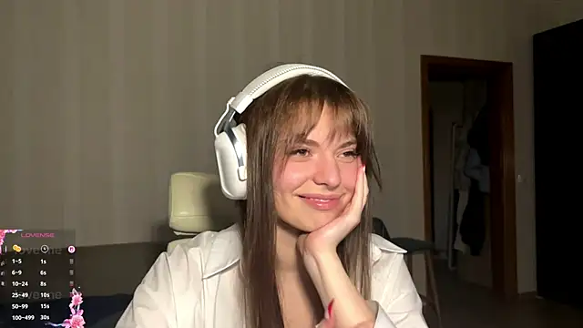 Chatroom XXX en direct de LorinaSpero