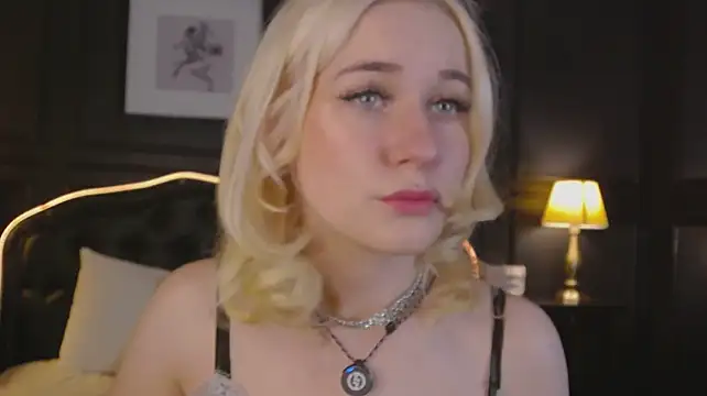 Chat XXX en directo de EmmaLaurentis