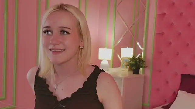 EmmaLaurentis Live XXX-chat