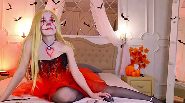 EmmaLaurentis Adlı Modelin Canlı XXX Sohbeti