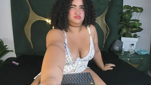 Katlin_asm Adlı Modelin Web Kamerası Şovu