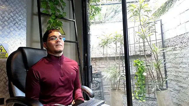 ThiagoFox Webcam show
