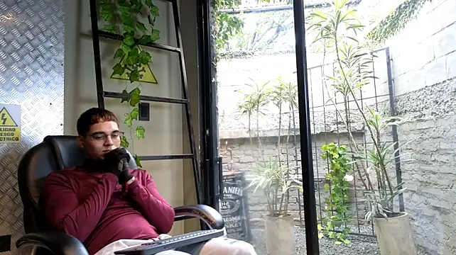 ThiagoFox Webcam show