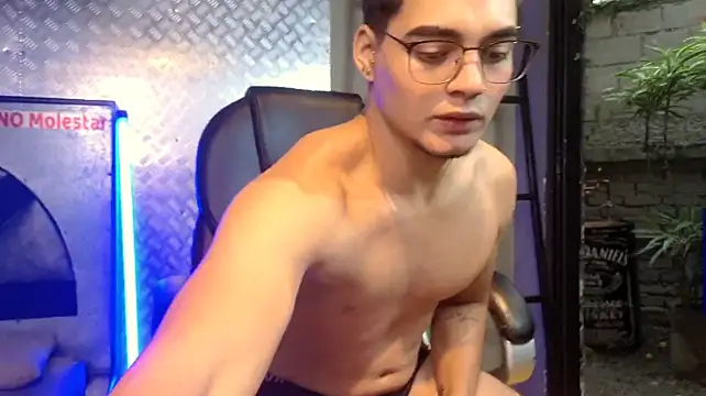 ThiagoFox webcam show