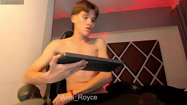 Axel_Royce webcam show