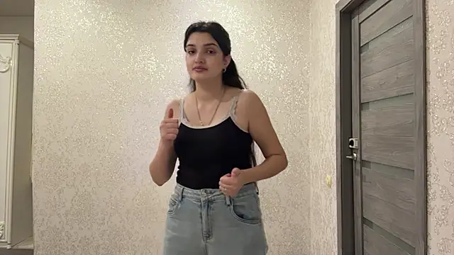 IzzabelSun's Webcam Show