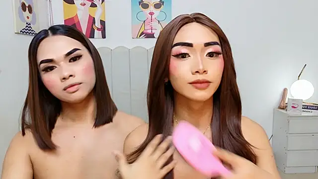MirandaSterling Show in webcam