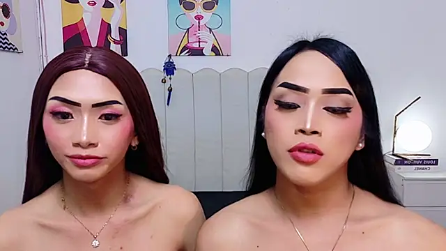 MirandaSterling Show in webcam