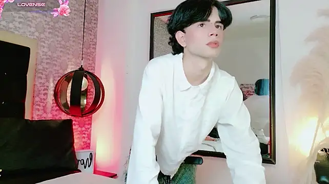 yeremmy_xh: вебкам-шоу