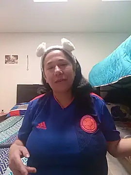 Avril_xxx লাইভ XXX চ্যাট