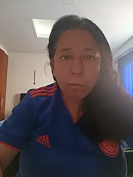 Chat +18 de Avril_xxx ao vivo