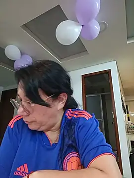 XXX chat uživo modela Avril_xxx