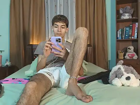 Show modela GeorgieDen na web-kameri