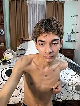 عرض كام GeorgieDen
