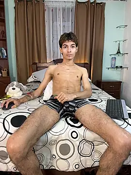 GeorgieDen's Webcam Show