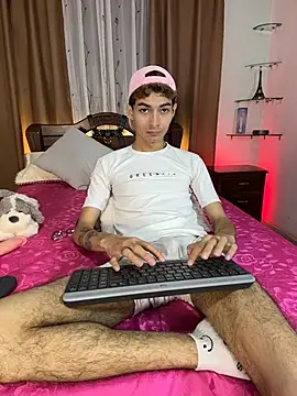 GeorgieDen Adlı Modelin Web Kamerası Şovu