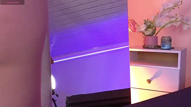 Katiaa_n's Live XXX Chat