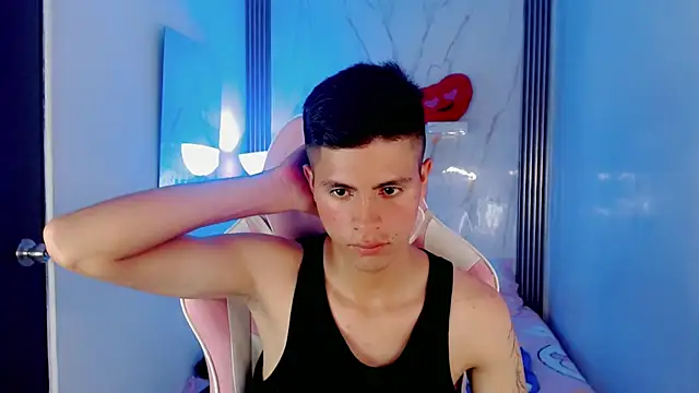 Ascii_one Webcam show