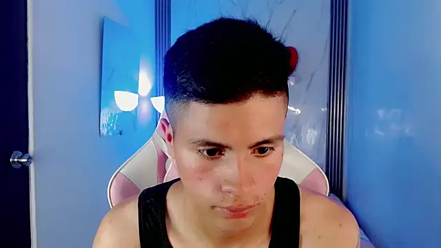 Ascii_one Webcam show