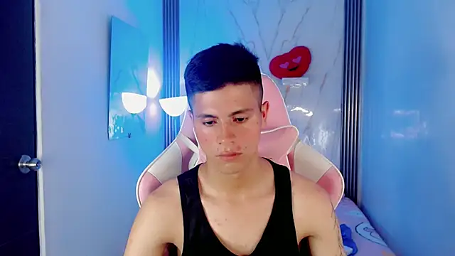 Ascii_one webcam show