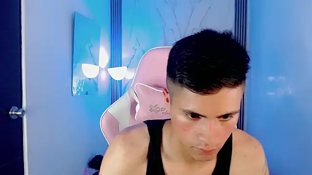 Ascii_one Webcamshow