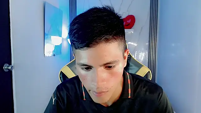 Ascii_one Show Webcam