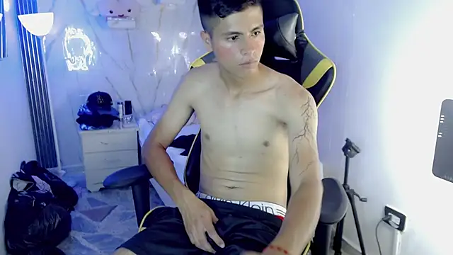 Ascii_one – webcam-show