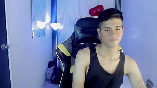 Ascii_one webcam show
