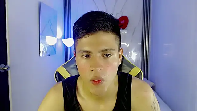 Ascii_one – webcam-show