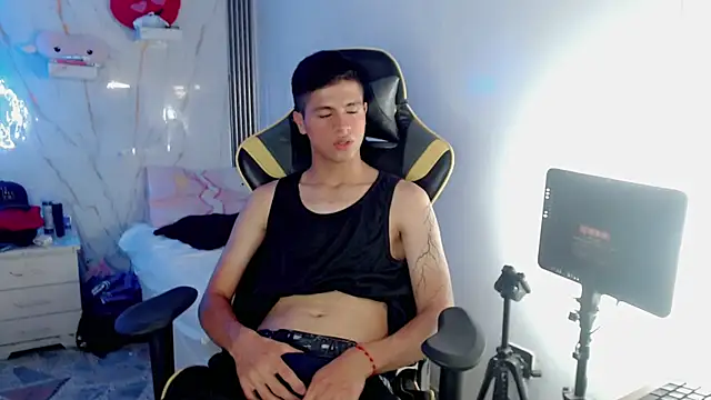 Ascii_one Webcamshow