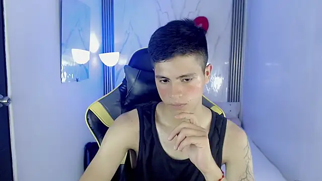 Ascii_one Webcam show