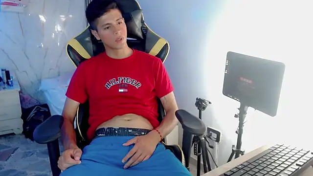 Ascii_one's Webcam Show
