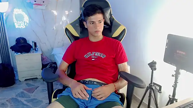 Ascii_one Webcamshow