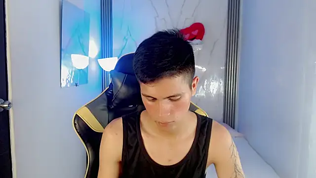 Ascii_one webcam show