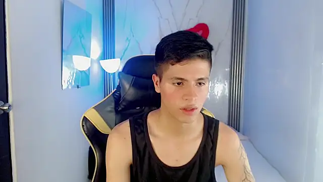 Ascii_one webcam show