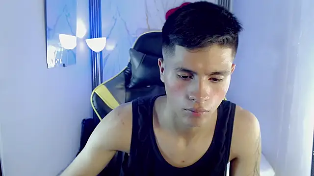 Ascii_one webcam show