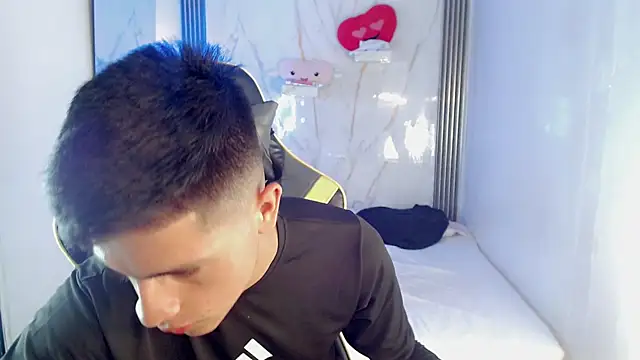 Ascii_one Webcam Show