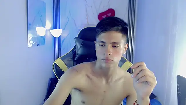 Ascii_one webcam show